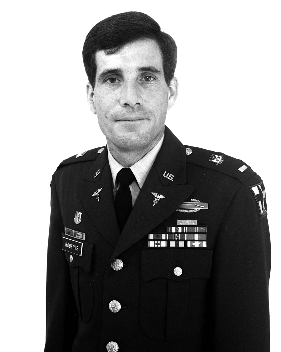 Portrait of 1st Lt. Gordon R. Roberts