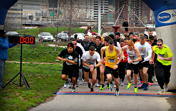 Runners begin race