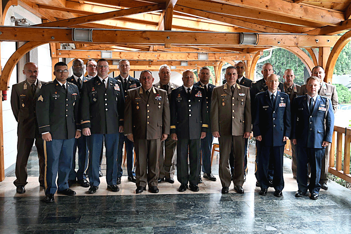 Delegation of Ohio National Guard members and their counterparts from the Hungarian Defence Forces stand for a group photo