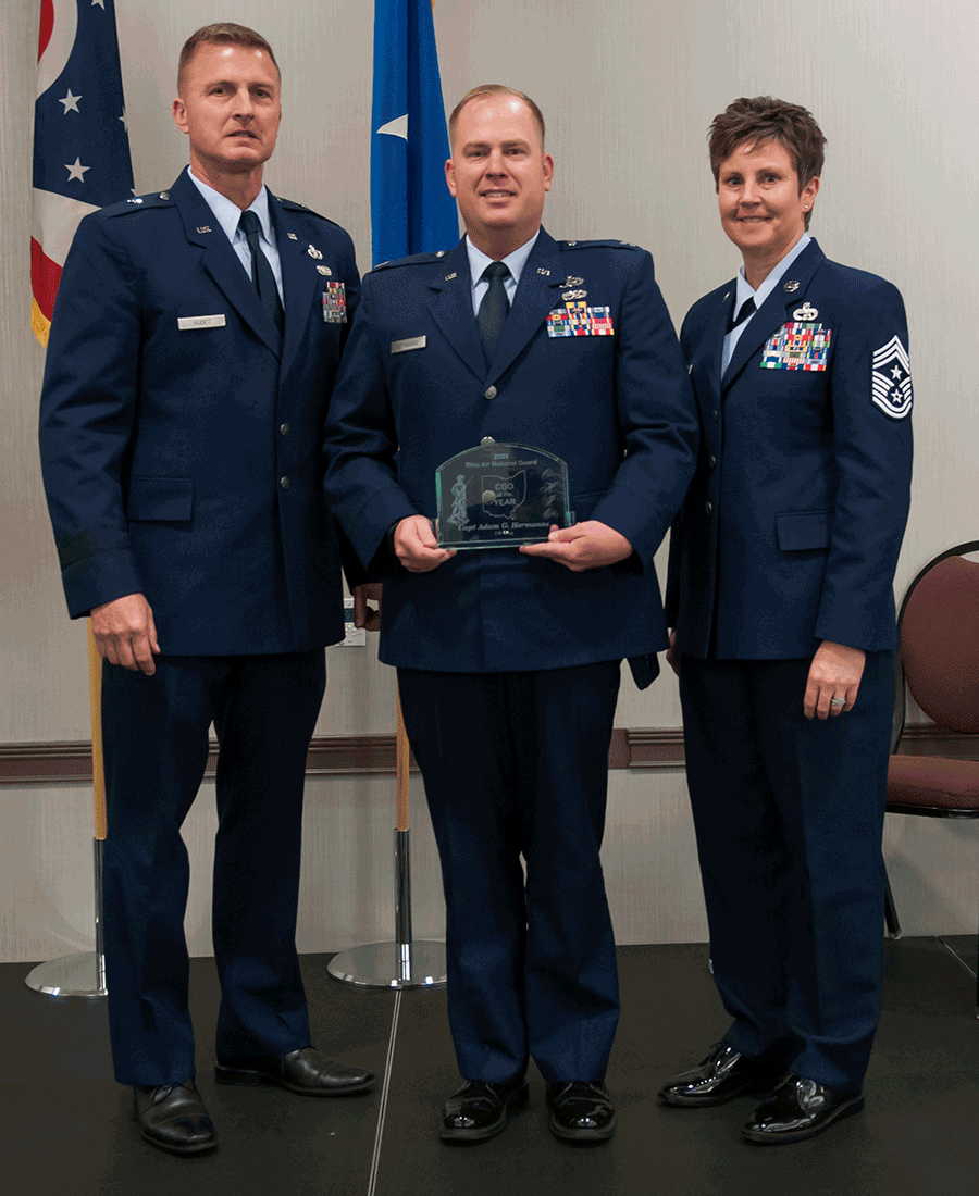 Ohio Air National Guard honors outstanding Airmen of Year